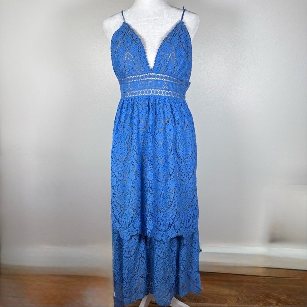 Saylor Safia Lace Sleeveless Adjustable Straps Tiered Midi Dress Blue Size Large - Picture 3 of 11